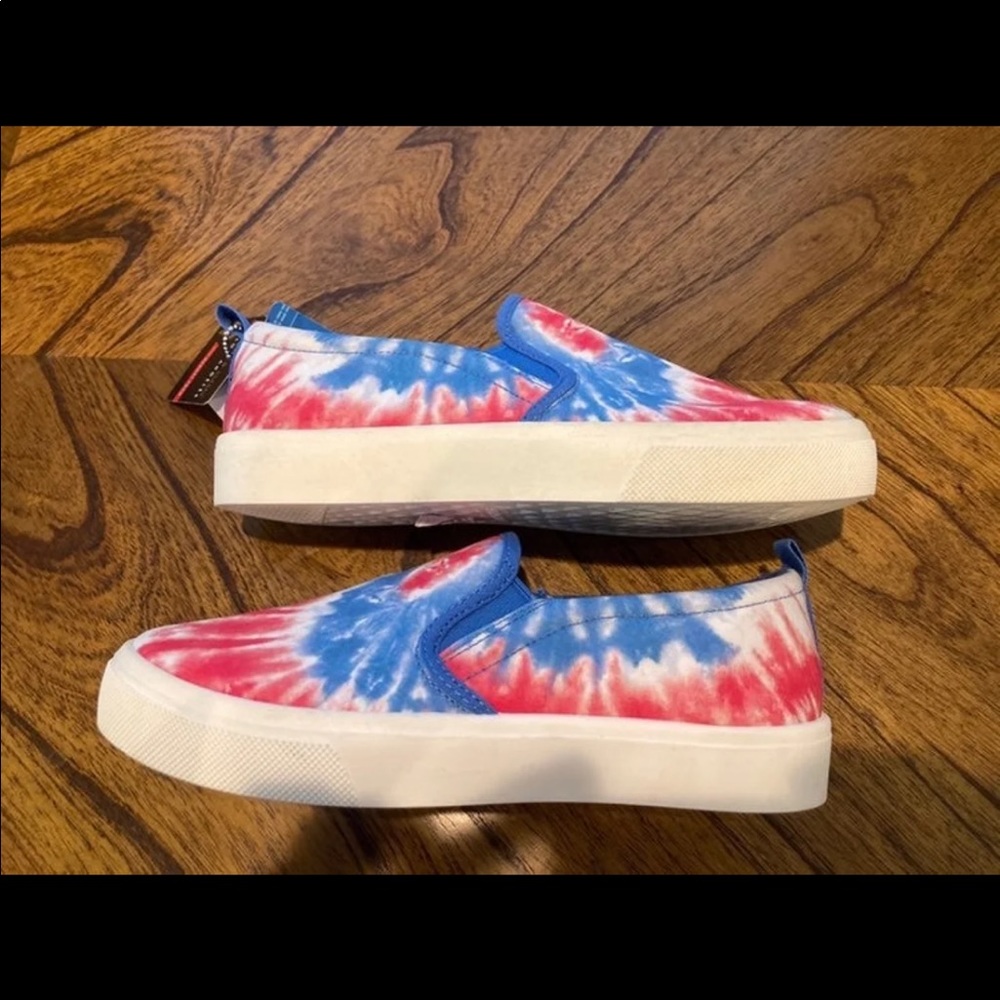 Brand new Skechers tie dye sneakers, ladies 9.5